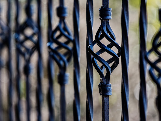 iron fence repairs austin