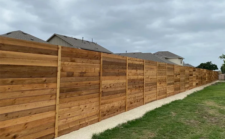 lakeway horizontal fence installation